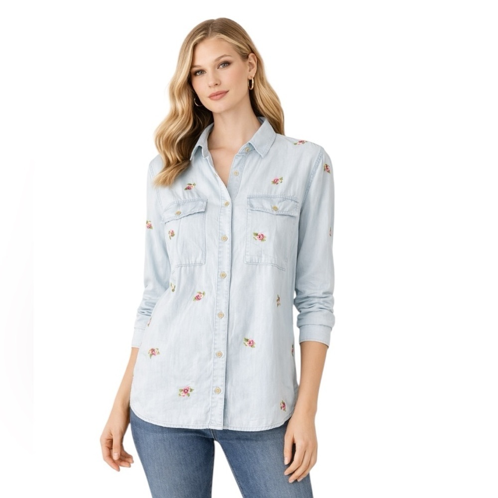 Driftwood - NWT Penny Embroidered Chambray Button Down Shirt Light Blue Sz S